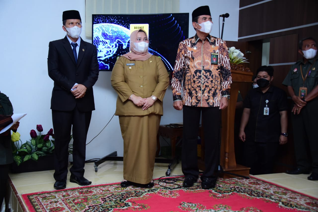 bupati-kasmarni-apresiasi-pa-bengkalis-luncurkan-17-inovasi-unggulan-1.jpg